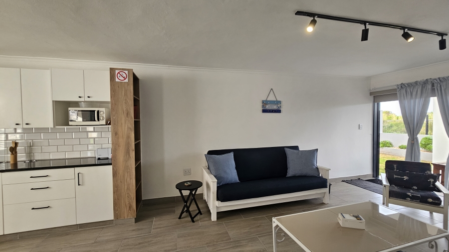 2 Bedroom Property for Sale in Stilbaai Wes Western Cape